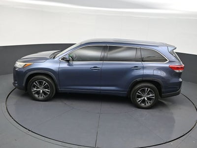 2018 Toyota Highlander LE