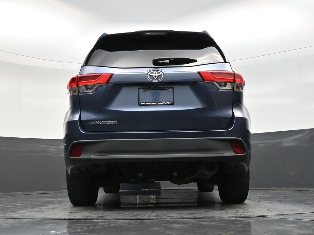 2018 Toyota Highlander LE