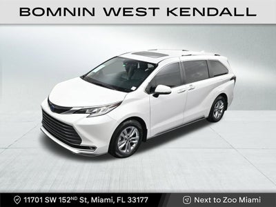 2024 Toyota Sienna Limited