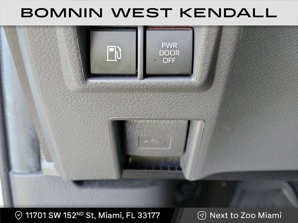 2024 Toyota Sienna Limited