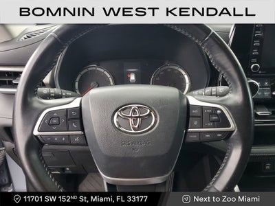 2022 Toyota Highlander LE