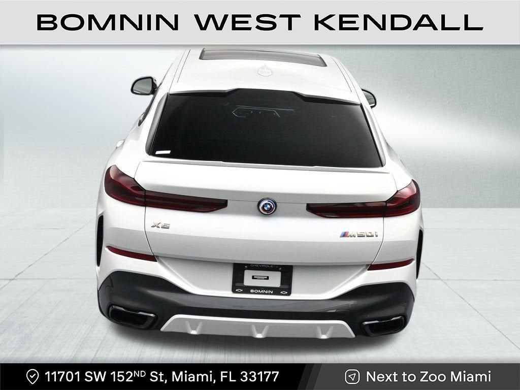2023 BMW X6 M50i