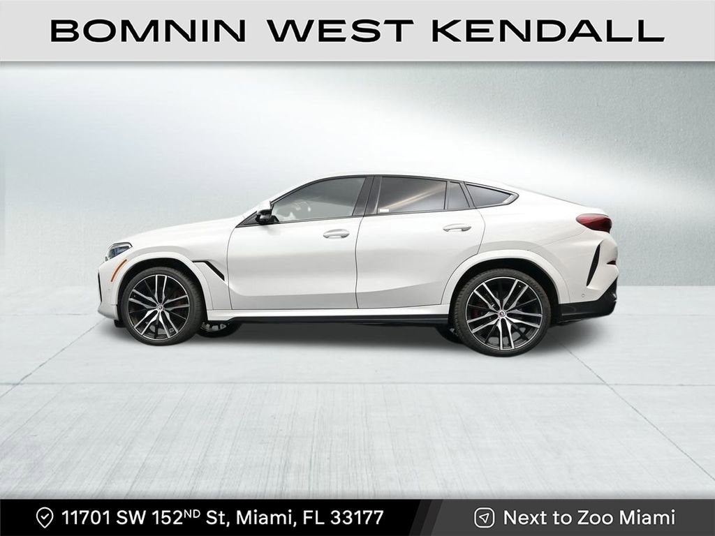 2023 BMW X6 M50i