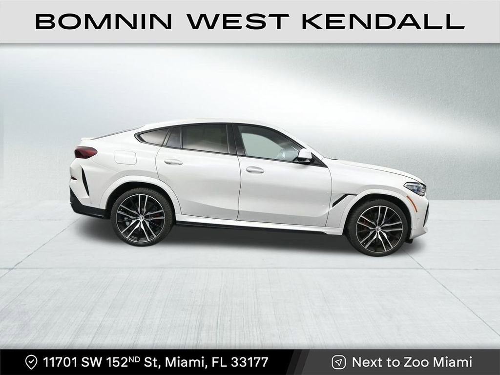 2023 BMW X6 M50i