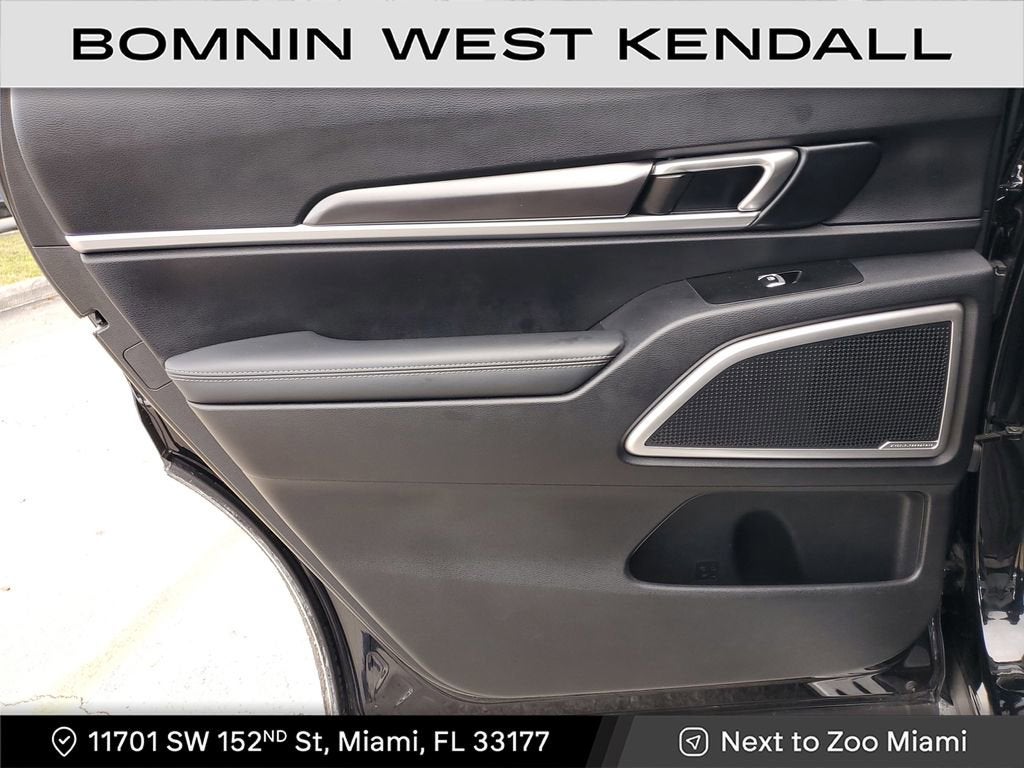 2024 Kia Telluride LX