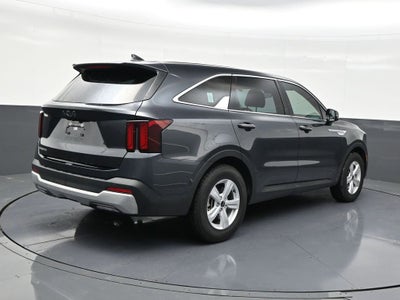 2024 Kia Sorento LX