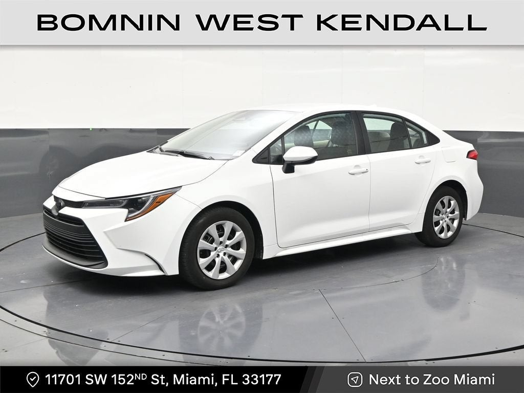 2025 Toyota Corolla LE