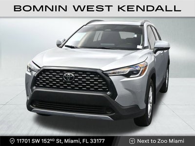 2024 Toyota Corolla Cross LE