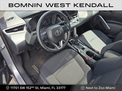 2024 Toyota Corolla Cross LE