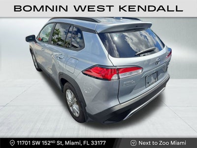 2024 Toyota Corolla Cross LE