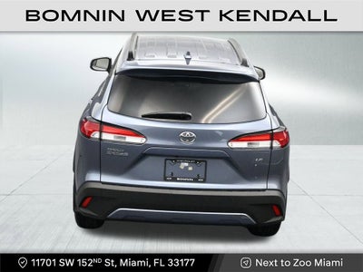2024 Toyota Corolla Cross LE