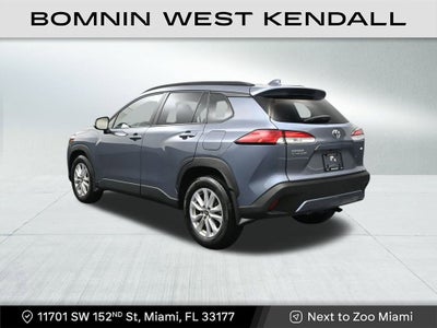 2024 Toyota Corolla Cross LE