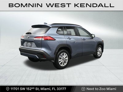 2024 Toyota Corolla Cross LE