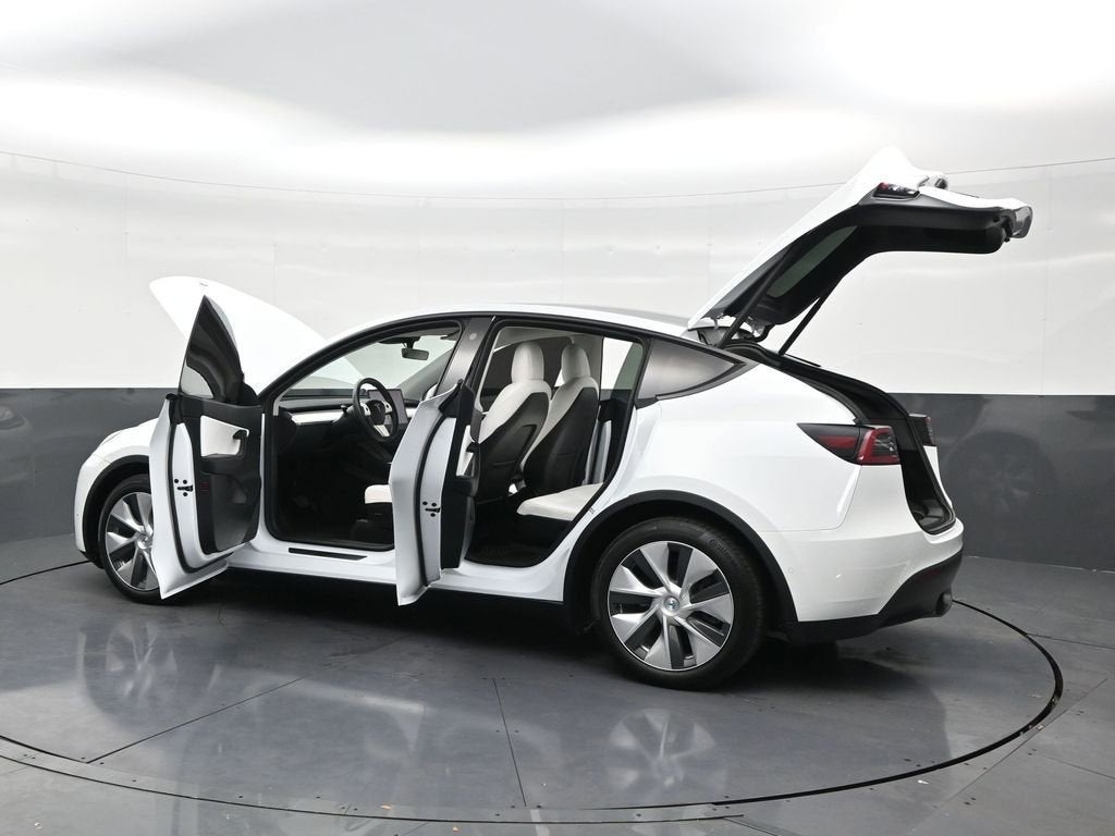 2022 Tesla Model Y Long Range