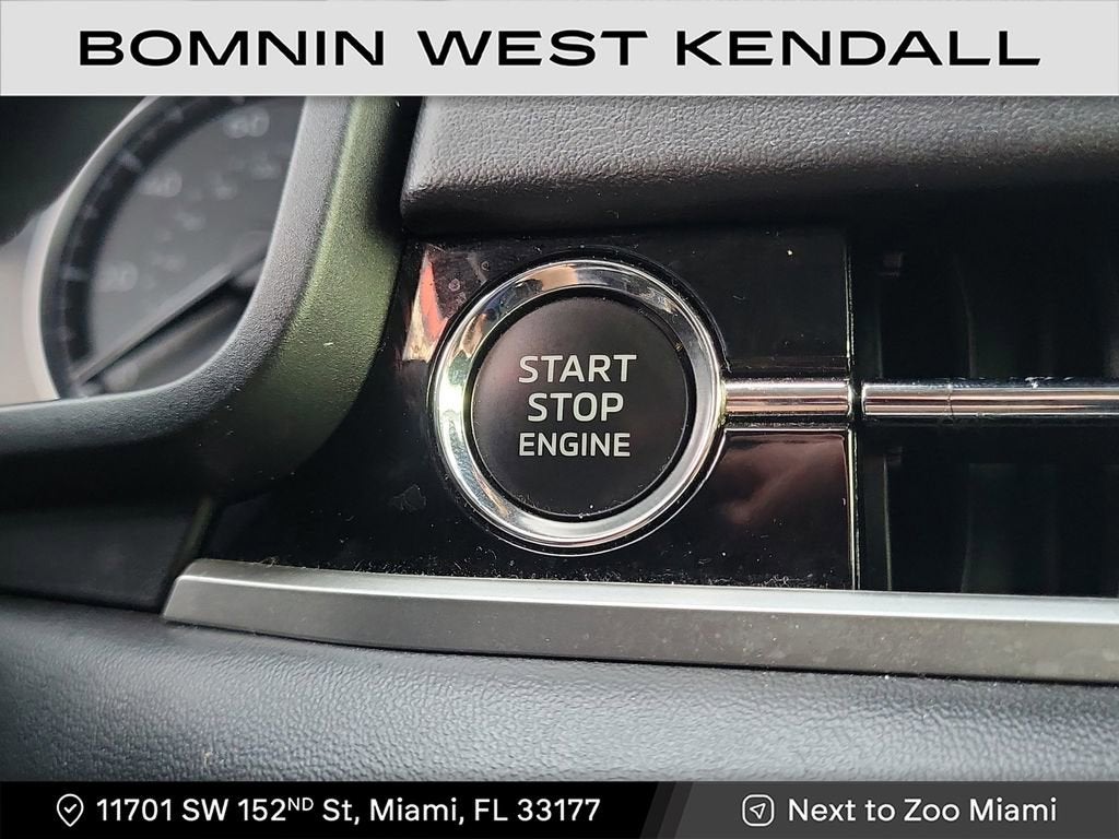 2024 Mitsubishi Outlander ES