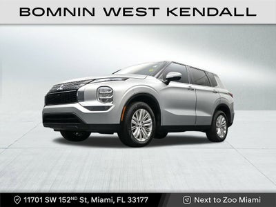 2024 Mitsubishi Outlander ES