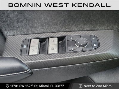 2024 Mitsubishi Outlander ES