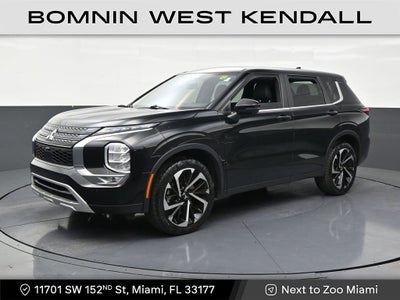 2022 Mitsubishi Outlander SE