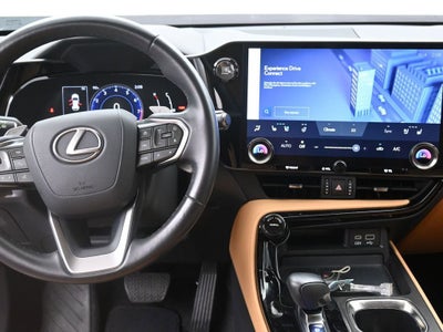 2025 Mitsubishi Outlander Plug-In Hybrid SE