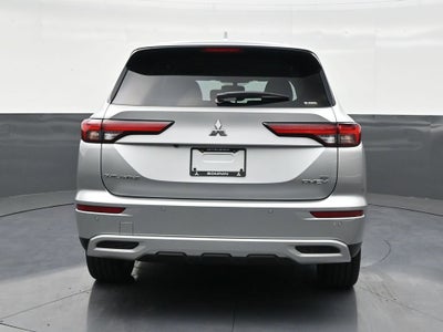 2025 Mitsubishi Outlander Plug-In Hybrid SE