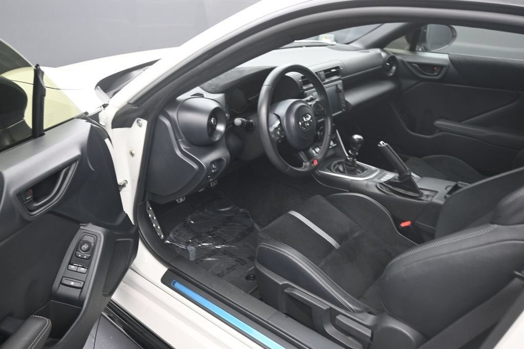 2025 Toyota GR86 Premium