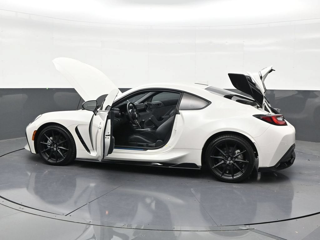 2025 Toyota GR86 Premium