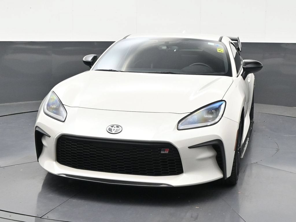 2025 Toyota GR86 Premium