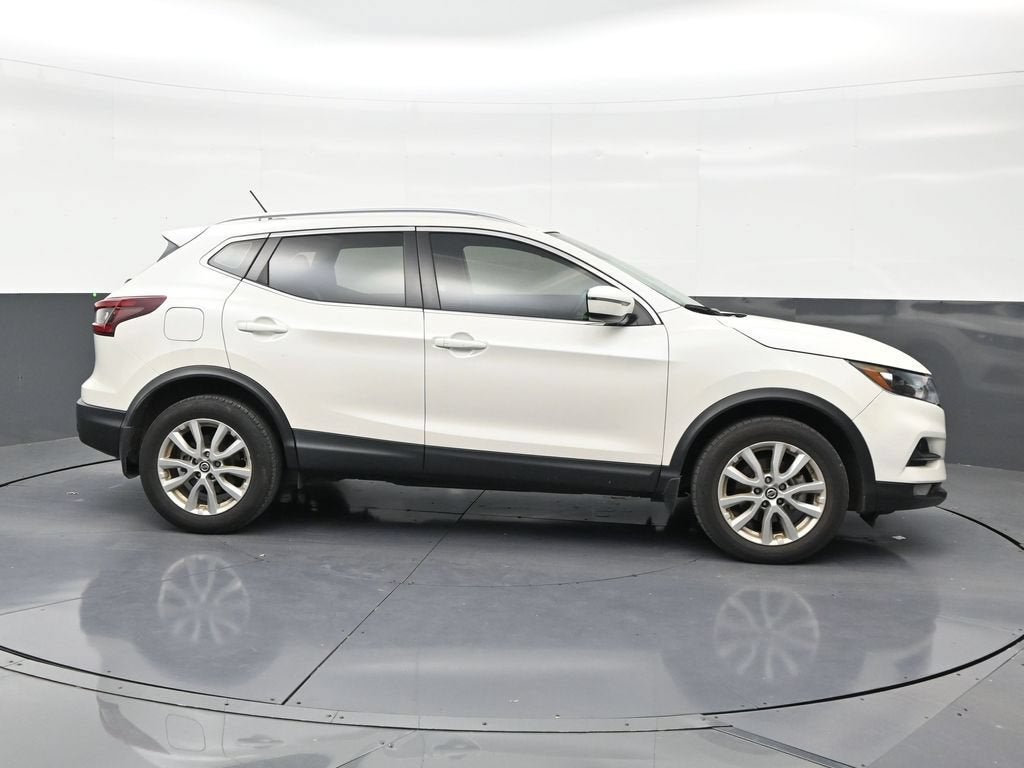 2022 Nissan Rogue Sport SV