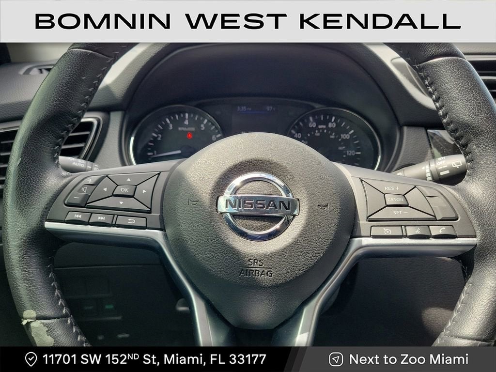 2022 Nissan Rogue Sport SV