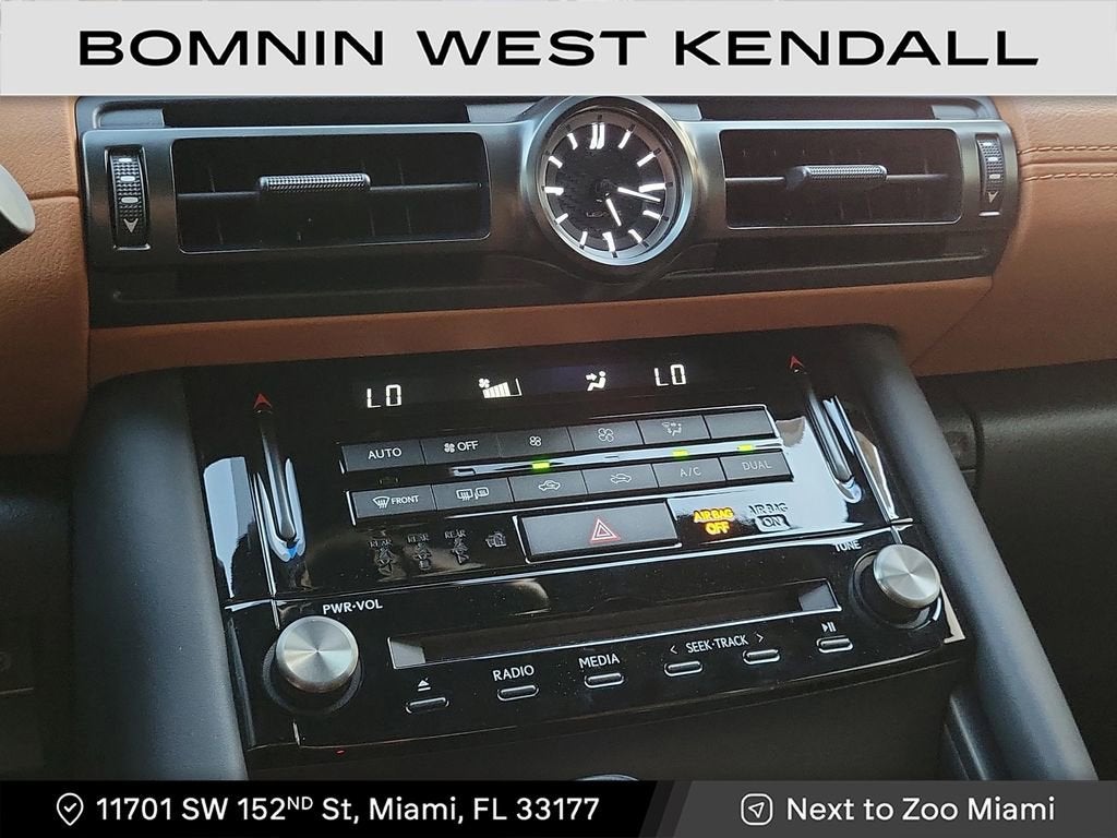 2024 Lexus IS IS 350 F SPORT Design