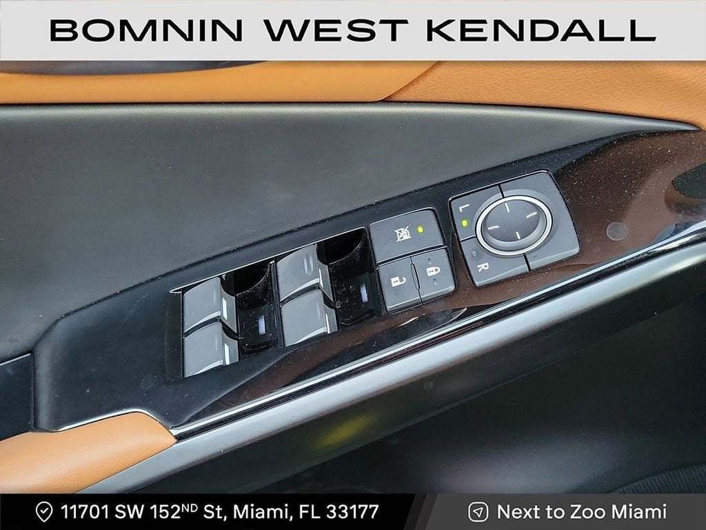 2024 Lexus IS IS 350 F SPORT Design