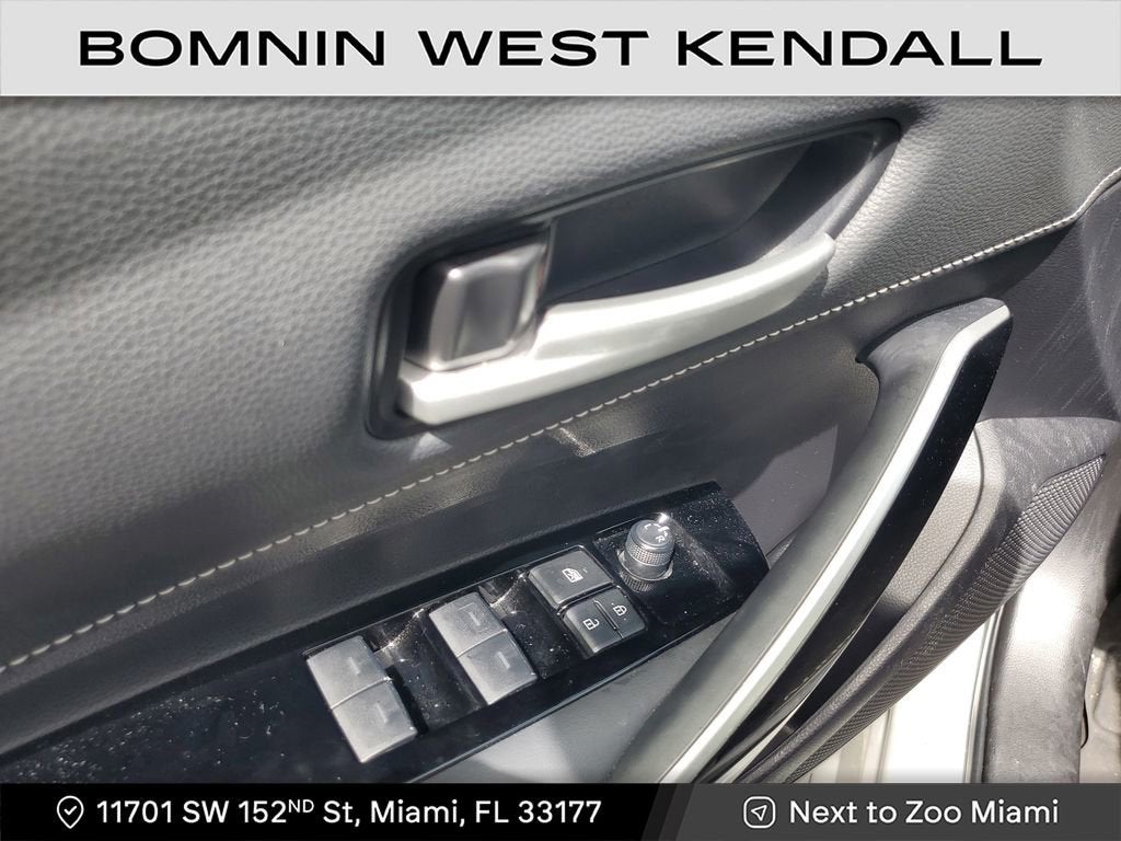 2023 Toyota Corolla Hatchback XSE