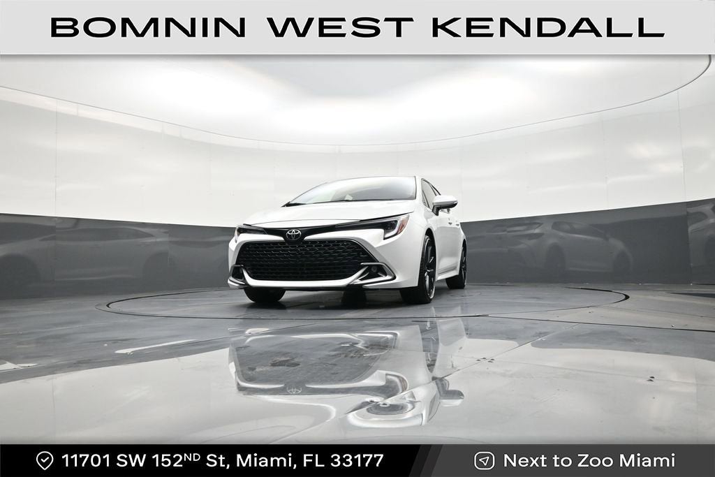 2023 Toyota Corolla Hatchback XSE