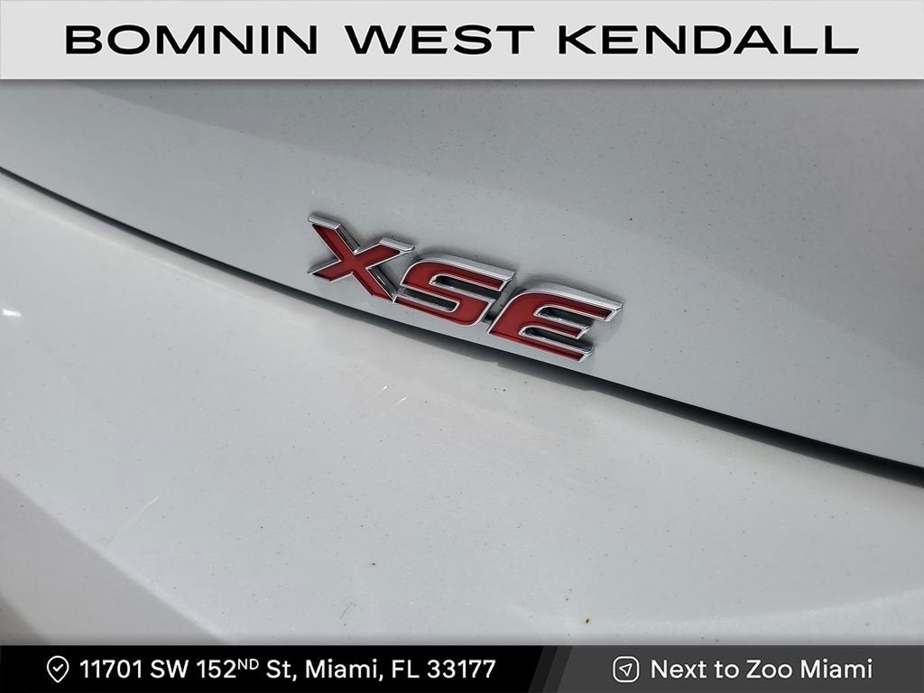 2023 Toyota Corolla Hatchback XSE