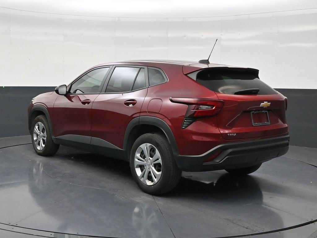 2025 Chevrolet Trax LS