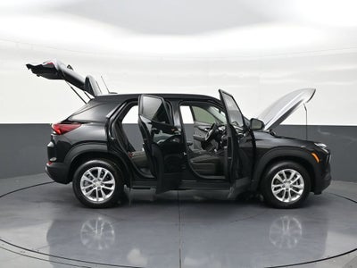 2025 Chevrolet Trailblazer LS