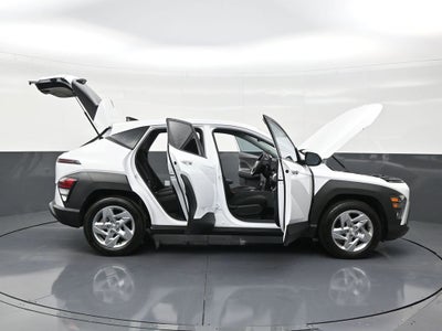 2024 Hyundai Kona SE