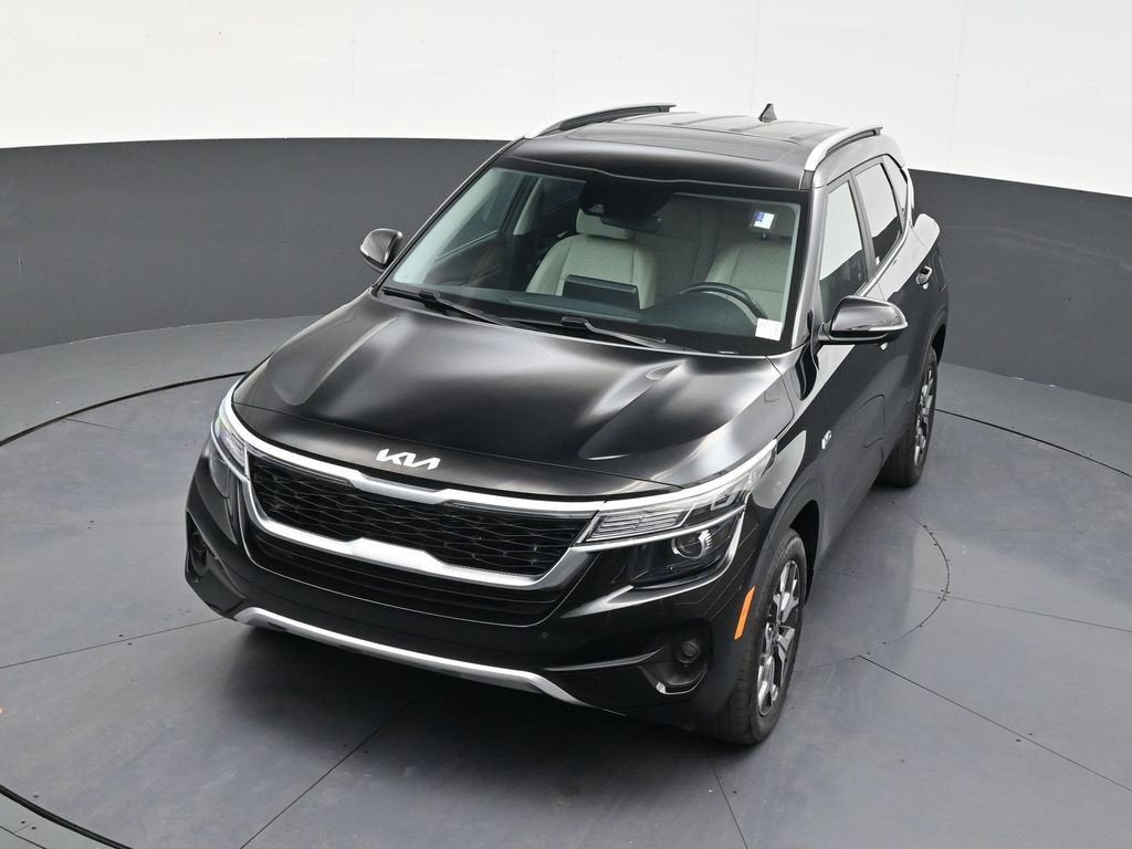 2023 Kia Seltos EX
