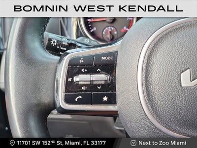 2022 Kia Carnival SX