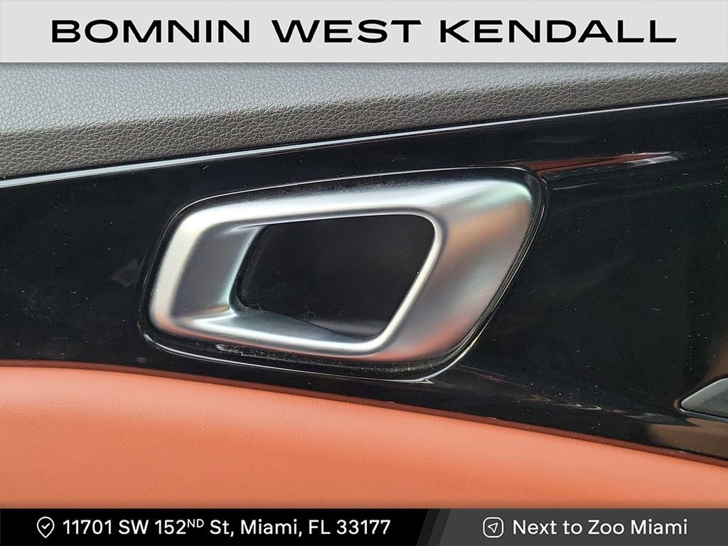 2022 Kia Carnival SX