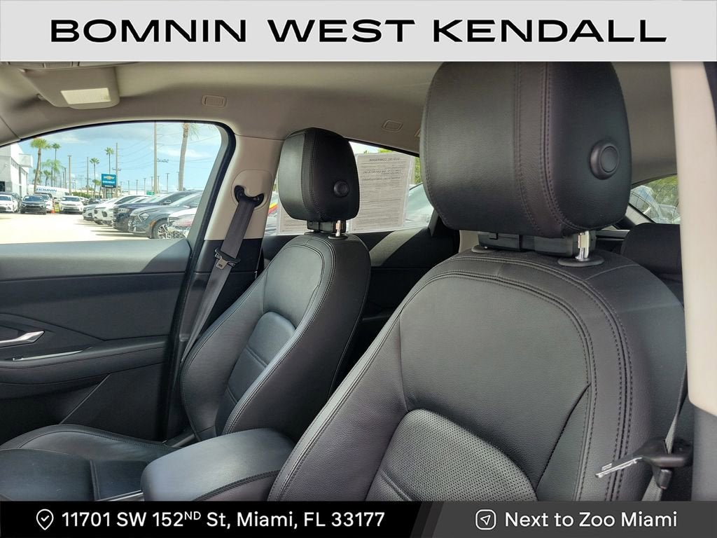 2020 Jaguar E-PACE Base