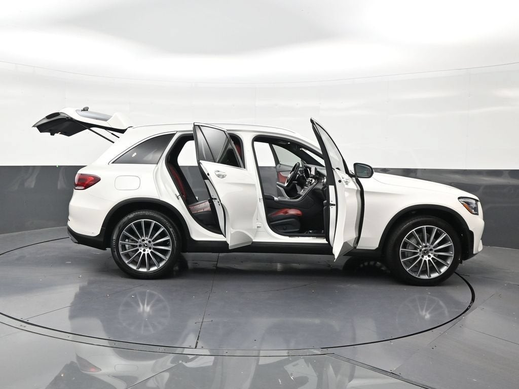 2021 Mercedes-Benz GLC 300 SUV