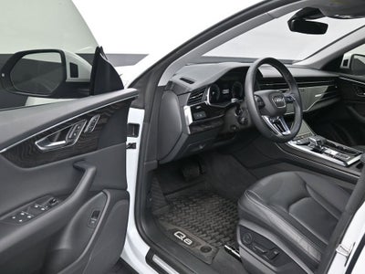 2023 Audi Q8 Premium