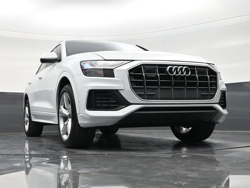 2023 Audi Q8 Premium