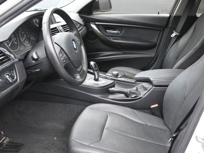 2018 BMW 3 Series 320i