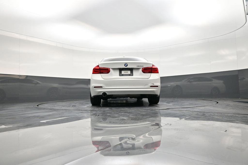2018 BMW 3 Series 320i