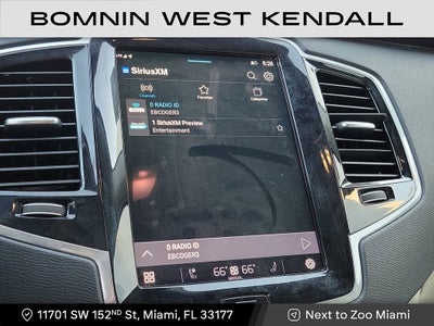 2023 Volvo XC90 Plus