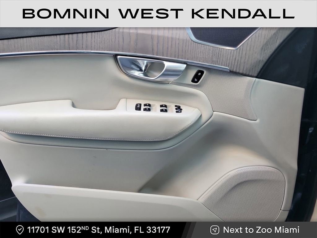 2023 Volvo XC90 Plus