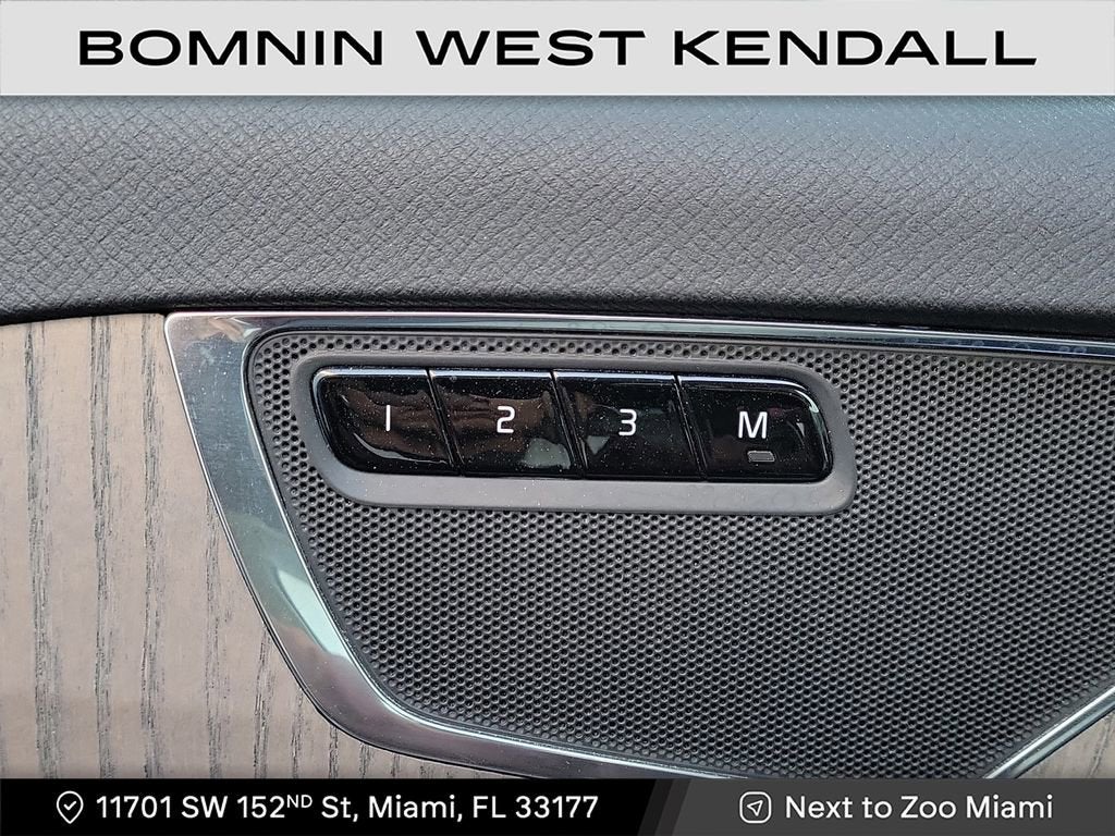 2023 Volvo XC90 Plus