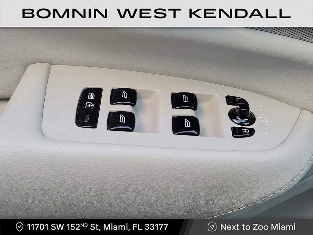 2023 Volvo XC90 Plus